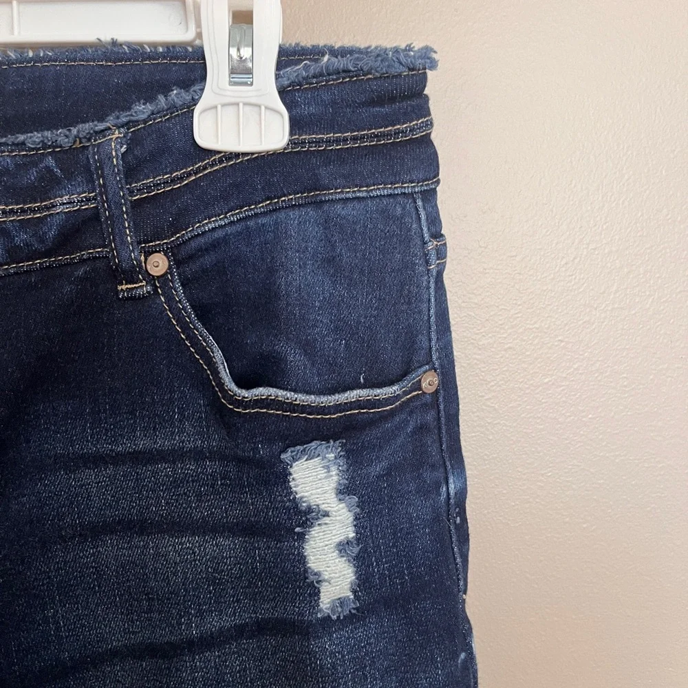KanCan Dark Wash Skinny Jeans, Size 15/31